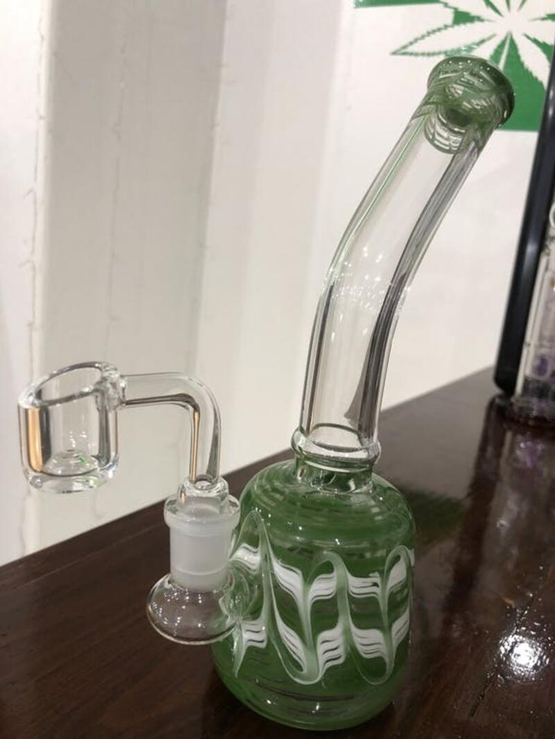 Green Water Pipe