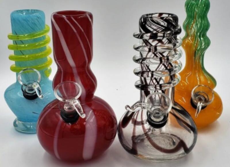 6" Soft Glass Water Pipe