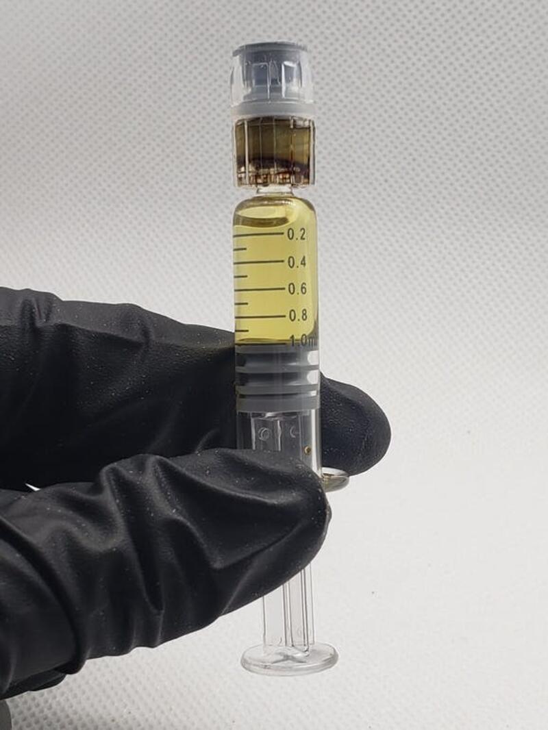 Famous Xtracts-1 g Distillate Syringes