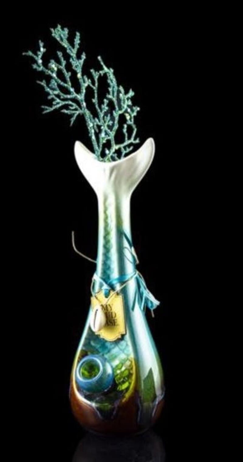 “Mermaid” Vase Water Pipe | My Bud Vase