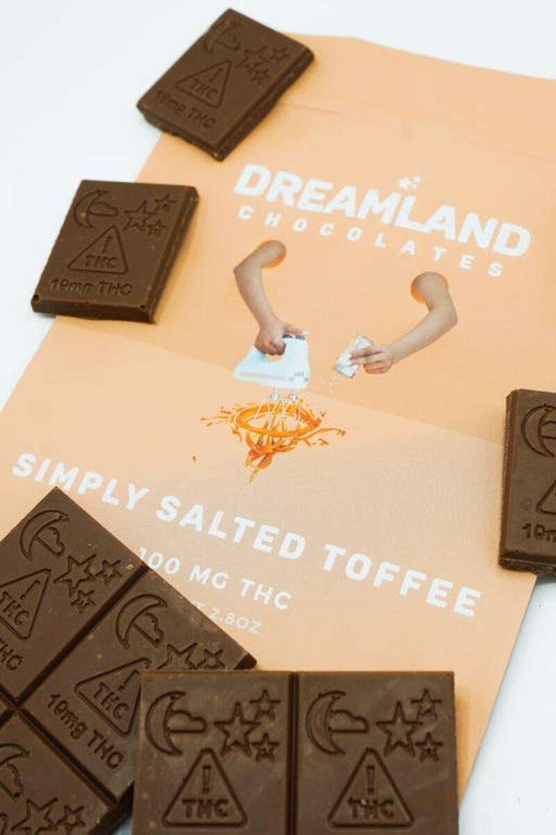 Dreamland Simply Salted Toffee Chocolate Bar 100mg