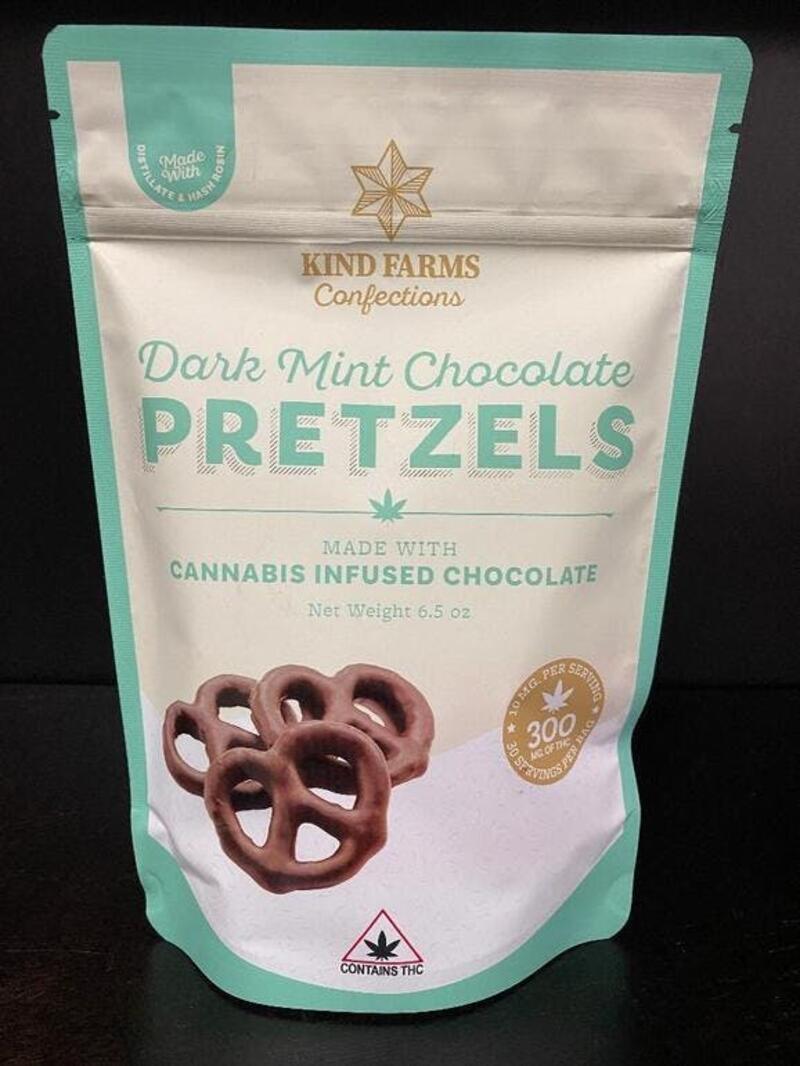 300mg Dark Mint Chocolate Covered Pretzels by Kind Farms Reserve