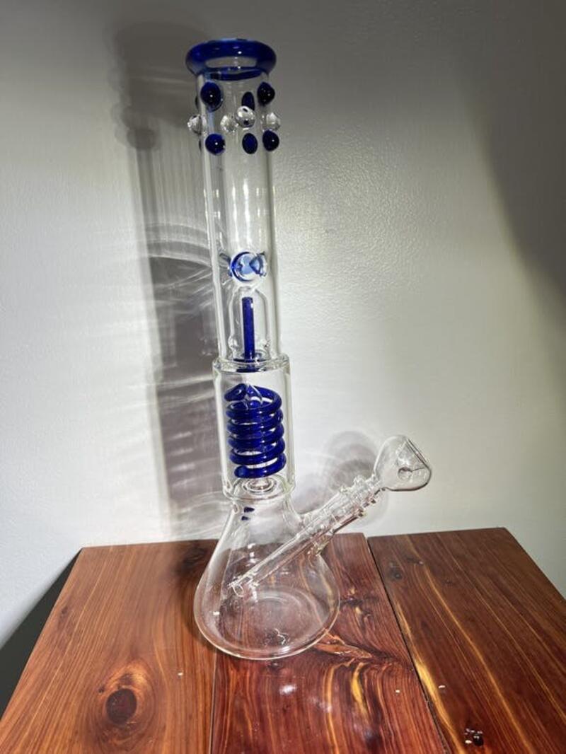 15 INCH BLUE COIL WATER BONG