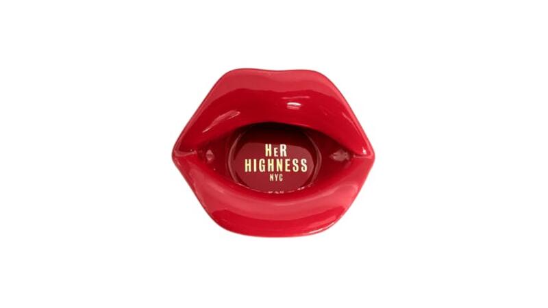 Her Highness Lip Service Ceramic Hot Lips Red Ashtray