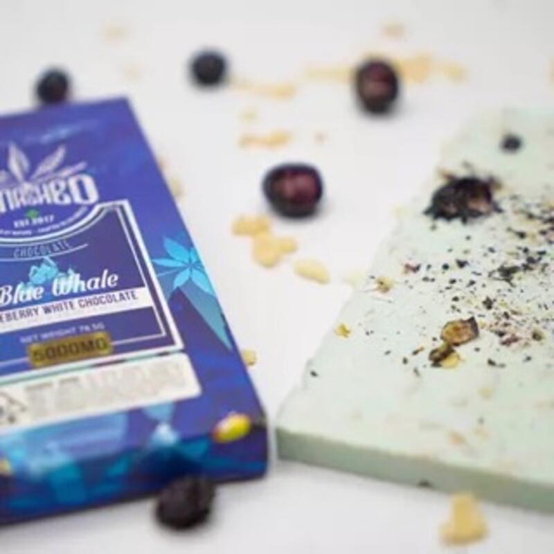 Blue Whale Blueberry White Chocolate bar 5k mg