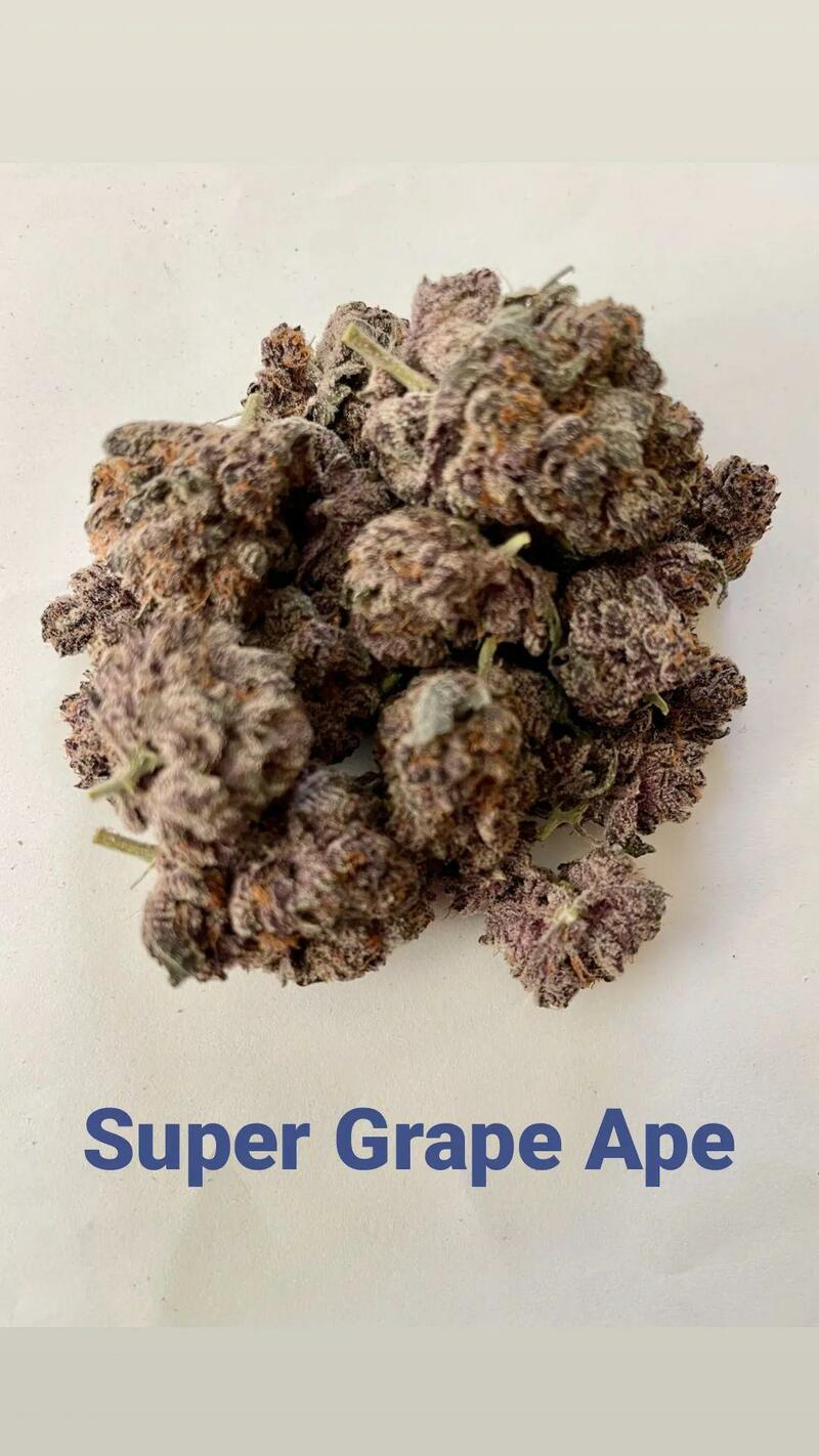 1 New!!! Super Grape Ape (x)