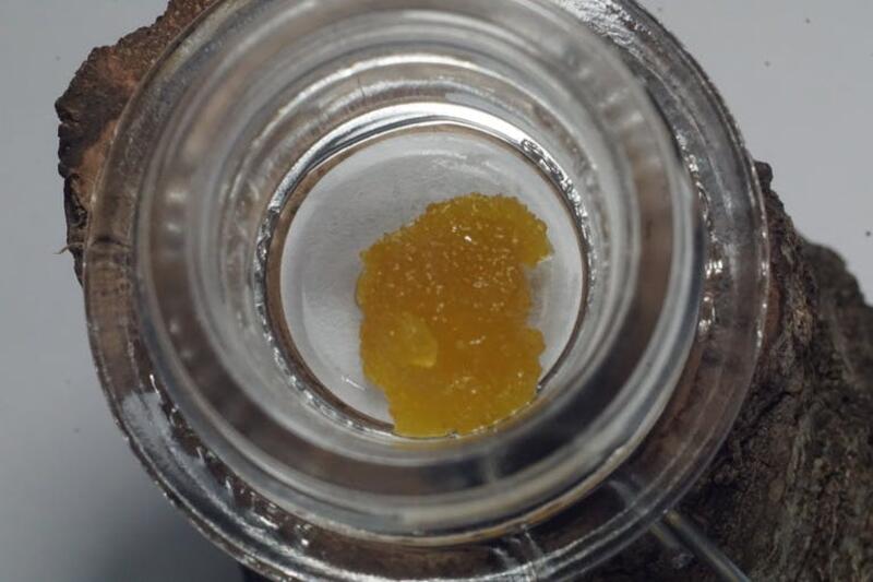 ** Pacific Concentrates - Alien OG Live Resin Sauce **